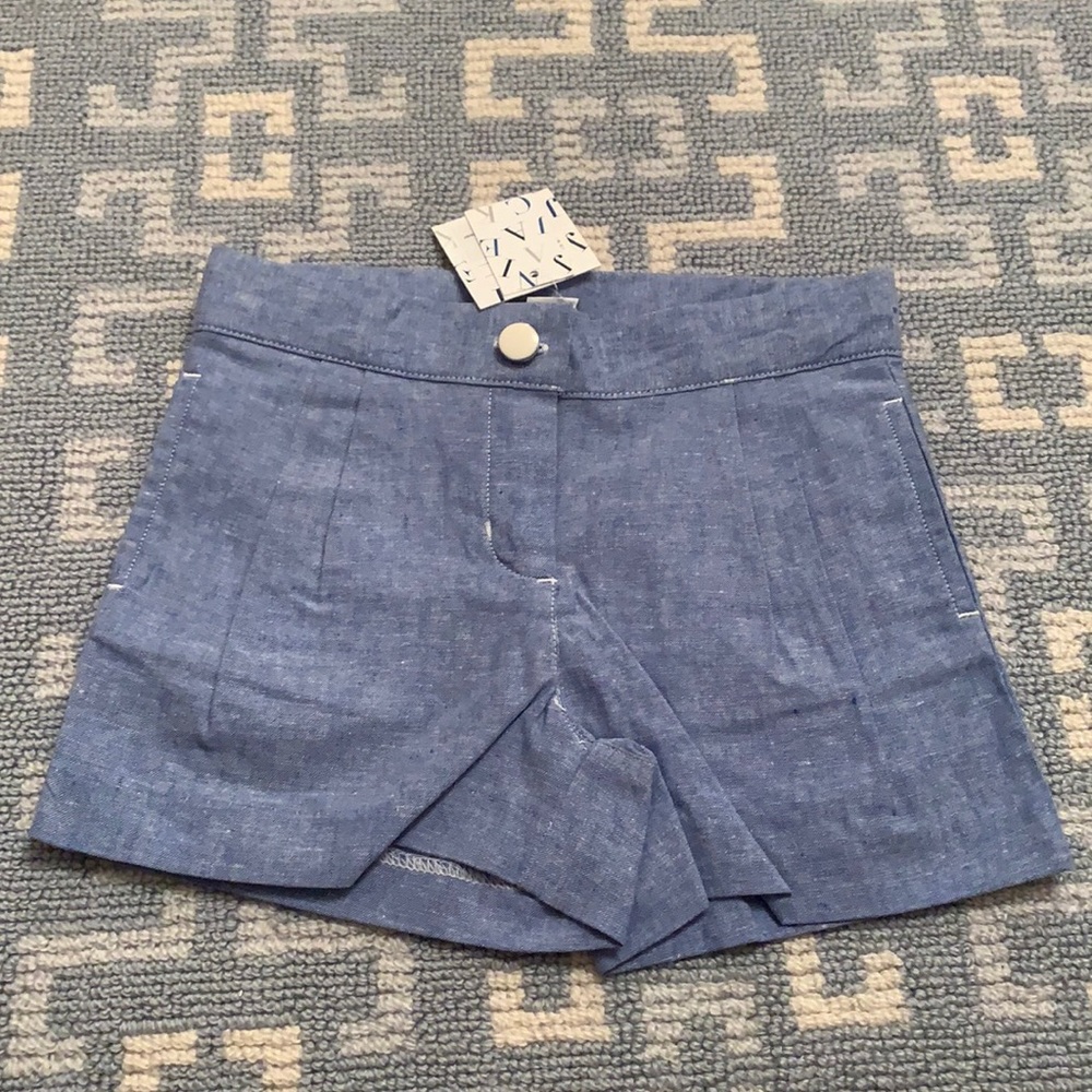 Pleated shorts (size 3)